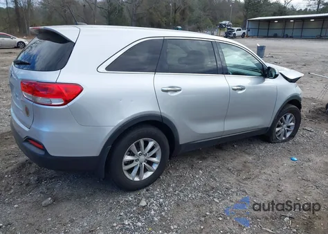 2016 Kia Sorento 2.4L L из США, поврежденный, VIN 5XYPG4A31GG096090
